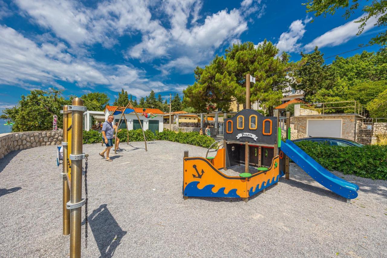 Rocky Beach Rooms Novi Vinodolski Luaran gambar