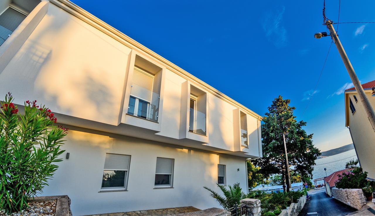 Rocky Beach Rooms Novi Vinodolski Luaran gambar